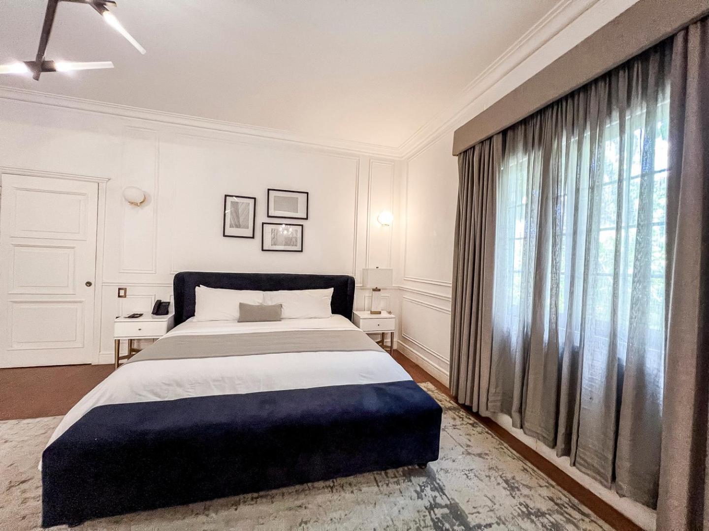 Hotel Mansion E Borbon 莱昂 外观 照片
